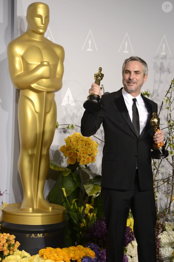 Le réalisateur de Gravity Alfonso Cuaron lors de la cérémonie des Oscars le 2 mars 2014