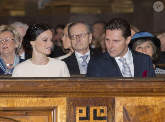 Sofia Hellqvist et Patrick Somerlath, neveu de la reine Silvia, à la chapelle du palais royal à Stockholm le 2 mars 2014 pour la messe d'action de grâce en l'honneur de la naissance de la princesse Leonore, fille de la princesse Madeleine et de Chris O'Neill.