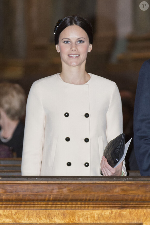 Sofia Hellqvist, petite amie du prince Carl Philip de Suède, à la chapelle du palais royal à Stockholm le 2 mars 2014 pour la messe d'action de grâce en l'honneur de la naissance de la princesse Leonore, fille de la princesse Madeleine et de Chris O'Neill.