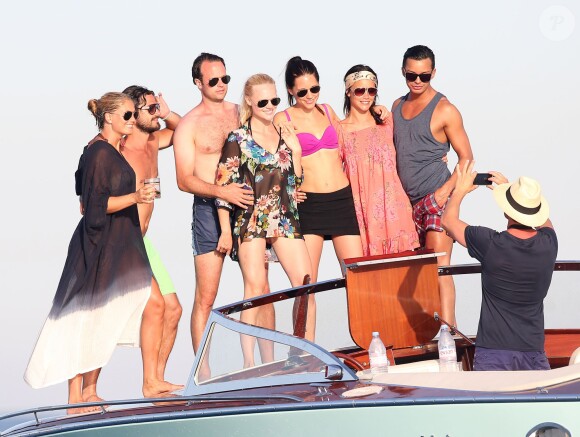 Exclusif - Le prince Carl Philip de Suède et sa compagne Sofia Hellqvist en vacances à Saint-Tropez le 2 août 2013.
