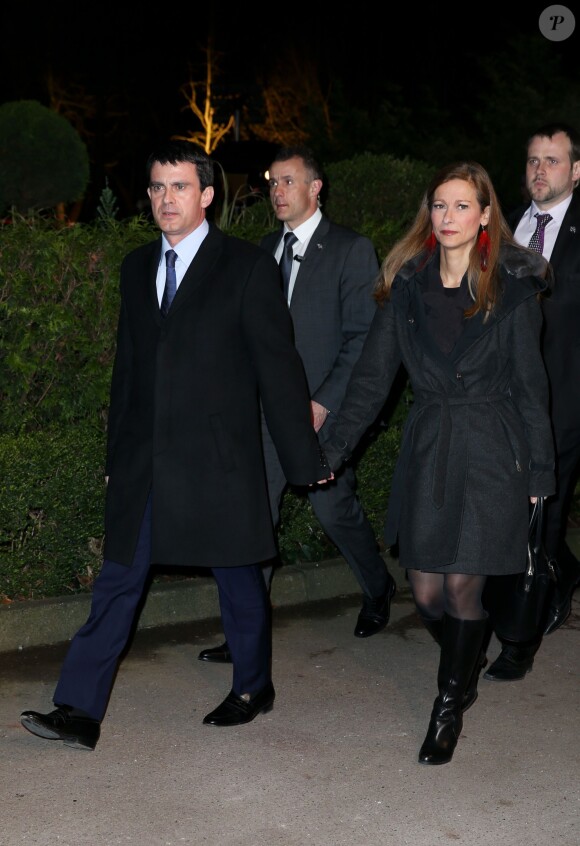 Manuel Valls et sa femme Anne Gravoin - 29e dîner annuel du Conseil représentatif des institutions juives de France (Crif) au Pavillon d'Armenonville à Paris le 4 mars 2014.
