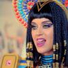 Katy Perry joue Cléopâtre dans son nouveau clip "Dark Horse".