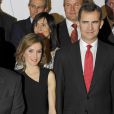 La princesse Letizia et le prince Felipe lors du dîner de gala organisé en hommage, à la Maison de l'Amérique à Madrid le 4 mars 2014, au travail de l'économiste Enrique V. Iglesias.