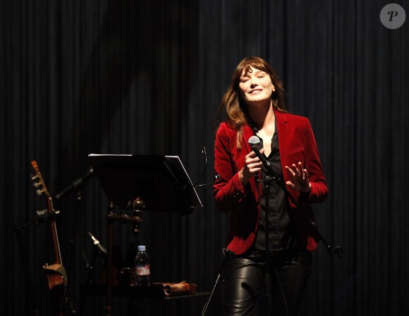 Exclusif - Carla Bruni en concert au Palais des festivals à Cannes. Le 14 février 2014.