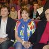 Macha Méril entourée de son fils adoptif Gianguido Baldi et de son compagnon Michel Legrand - Enregistrement de l'émission "Vivement dimanche" à Paris le 5 mars 2014, diffusion le 9 mars.