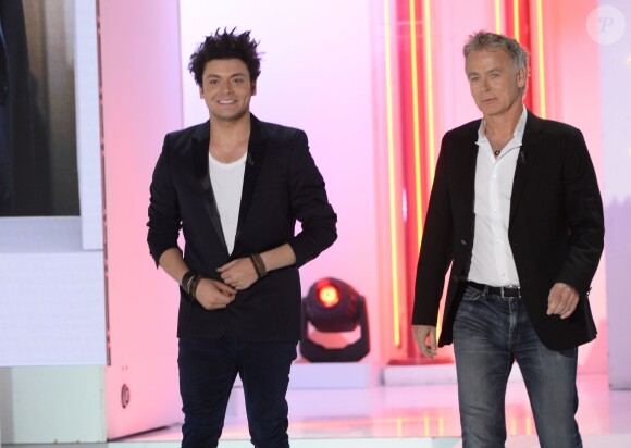 Kev Adams et Franck Dubosc lors de l'enregistrement de l'émission "Vivement dimanche" à Paris le 5 mars 2014.