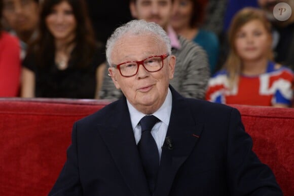 Philippe Bouvard lors de l'enregistrement de l'émission "Vivement dimanche" à Paris le 5 mars 2014.