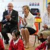 Le prince Edward et son épouse la comtesse Sophie de Wessex ont visité l'école primaire Robert Browning à Walworth, le 10 mars 2014, jour du 50e anniversaire du prince.
