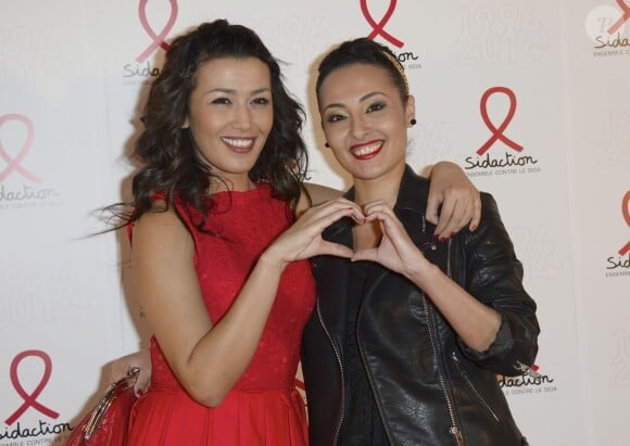 Karima et Hedia Charni lors de la soirée de lancement de la campagne 2014 du Sidaction au Musée du Quai Branly à Paris, le 10 mars 2014.