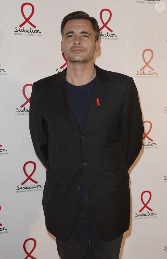 Olivier Minne lors de la soirée de lancement de la campagne 2014 du Sidaction au Musée du Quai Branly à Paris, le 10 mars 2014.