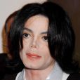 Michael Jackson lors de la soirée Art For AIDS - A Tribute to Rock Hudson au Laguna Art Museum de Laguna Beach, le 9 février 2002