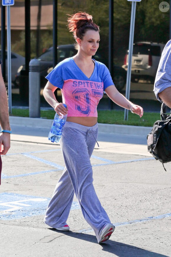 Britney Spears quitte une salle de sport à Los Angeles, le 12 mars 2014.