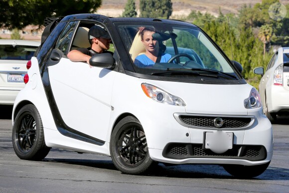 Britney Spears quitte une salle de sport à Los Angeles, le 12 mars 2014.