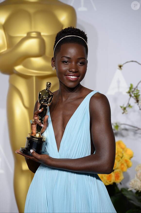 Lupita Nyong'o aux Oscars le 2 mars 2014