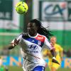 Bafétimbi Gomis lors du match entre l'Olympique lyonnais et l'AS Saint-Etienne à Geoffroy-Guichard à Saint-Etienne, le 9 décembre 2012