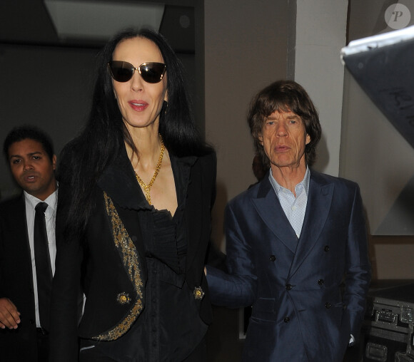 L'Wren Scott et Mick Jagger - Défilé "L'Wren Scott" pendant la Fashion Week à Londres, le 15 septembre 2013.
