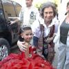 La reine Sofia d'Espagne visite une coopérative agricole à San Juan Ermita au Guatemala le 19 mars 2014.