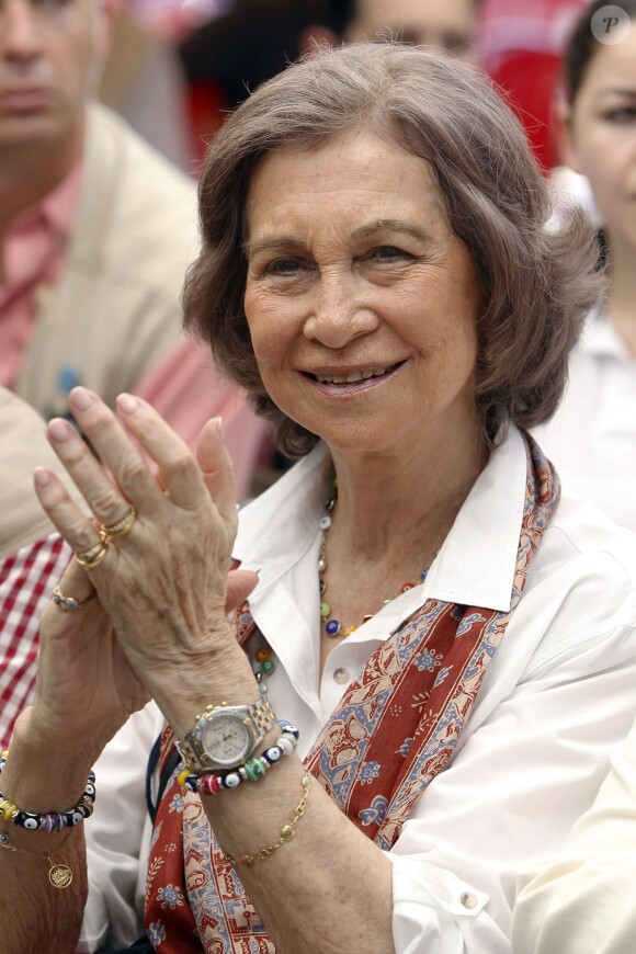 La reine Sofia d'Espagne à San Juan Ermita au Guatemala le 19 mars 2014.