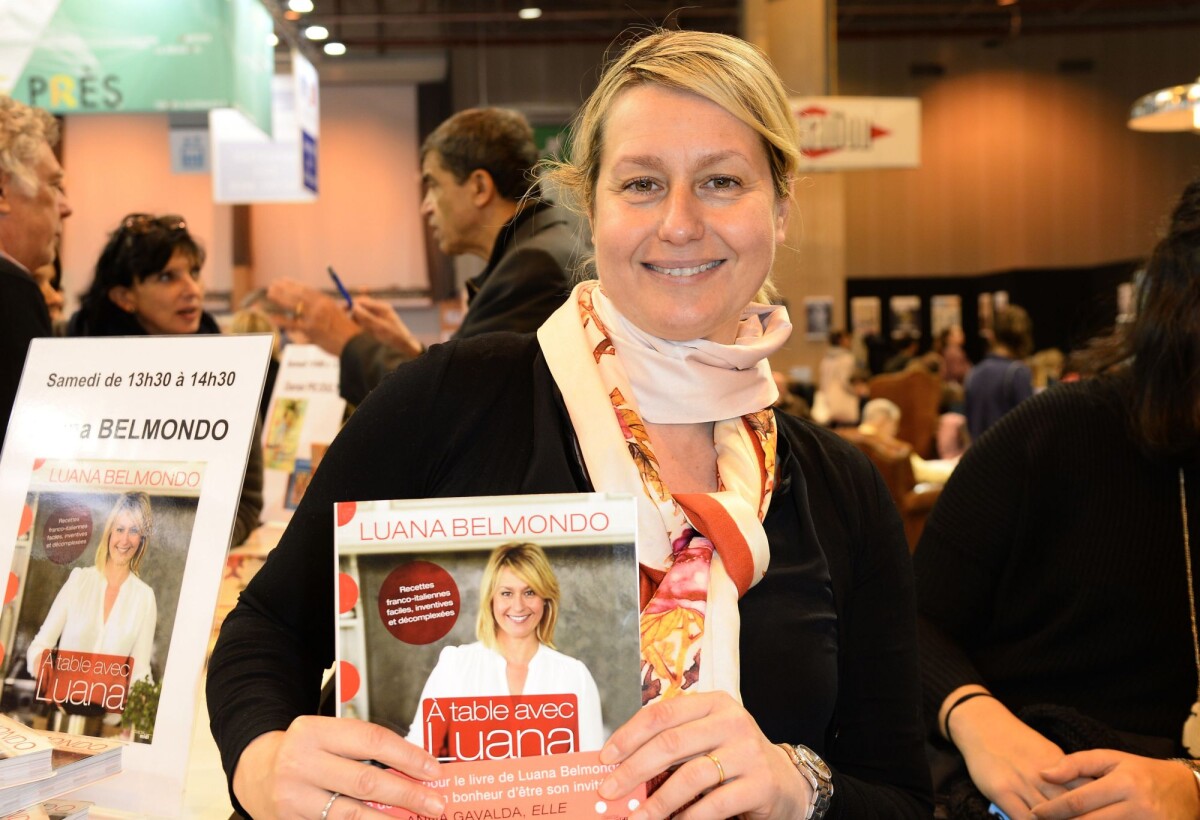 Photo : Luana Belmondo à la 34e édition du Salon du Livre à Paris