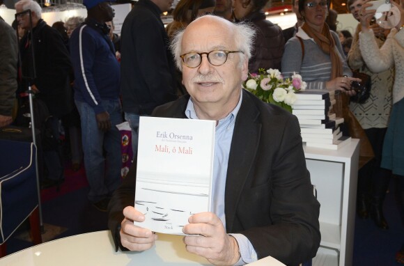Erik Orsenna à la 34e édition du Salon du Livre à Paris, Porte de Versailles, le 22 mars 2014.