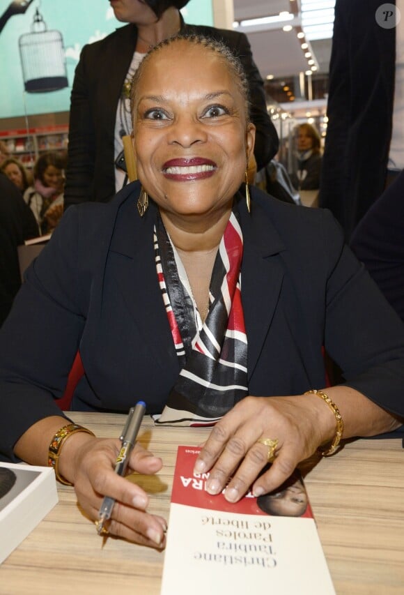 Christiane Taubira à la 34e édition du Salon du Livre à Paris, Porte de Versailles, le 22 mars 2014.