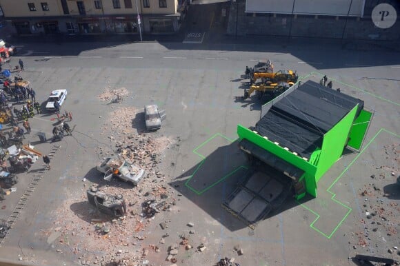 Ambiance sur le tournage d'Avengers 2, à Aoste, Italie, le 24 mars 2014.