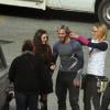 Elizabeth Olsen et Aaron Taylor-Johnson sur le tournage d'Avengers 2 à Aoste, le 24 mars 2014.