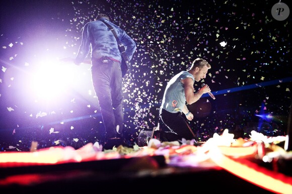 Chris Martin et Coldplay en concert à Stockholm, le 30 août 2012.