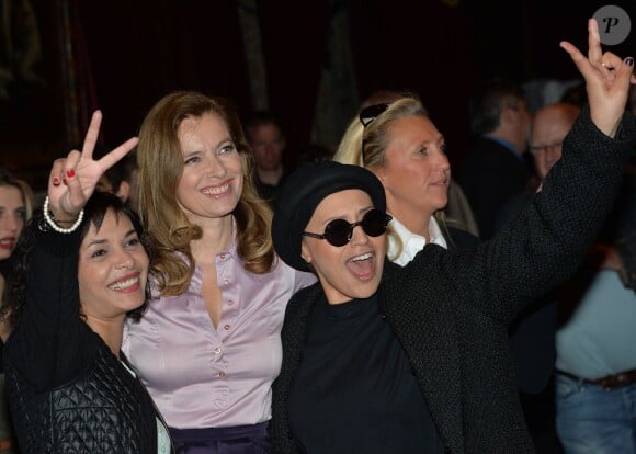 Valérie Trierweiler avec Saïda Jawad et Lââm lors du gala de clôture du Don'actions du Secours Populaire au Musée des Arts Forains à Paris, le 28 mars 2014
