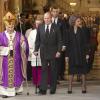Le roi Juan Carlos et le reine Sofia d'Espagne lors des obsèques d'Etat de l'ancien chef du gouvernement espagnol Adolfo Suarez en la cathédrale de La Almudena à Madrid, le 31 mars 2014.