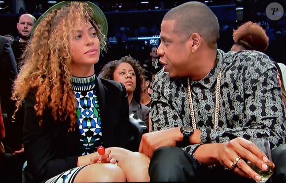 Beyoncé et Jay Z assitent au match entre les Brooklyn Nets et les Houston Rockets. Brooklyn, le 1er avril 2014.