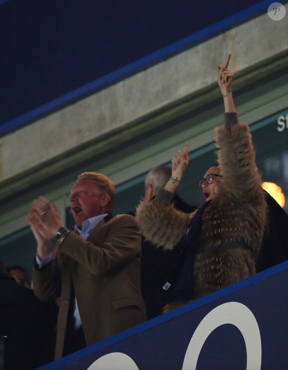 Boris Becker et son épouse Lilly Kerssenberg assistent au match de Ligue des Champions Chelsea-PSG (2-0) au stade Stamford Bridge à Londres, le 8 avril 2014.