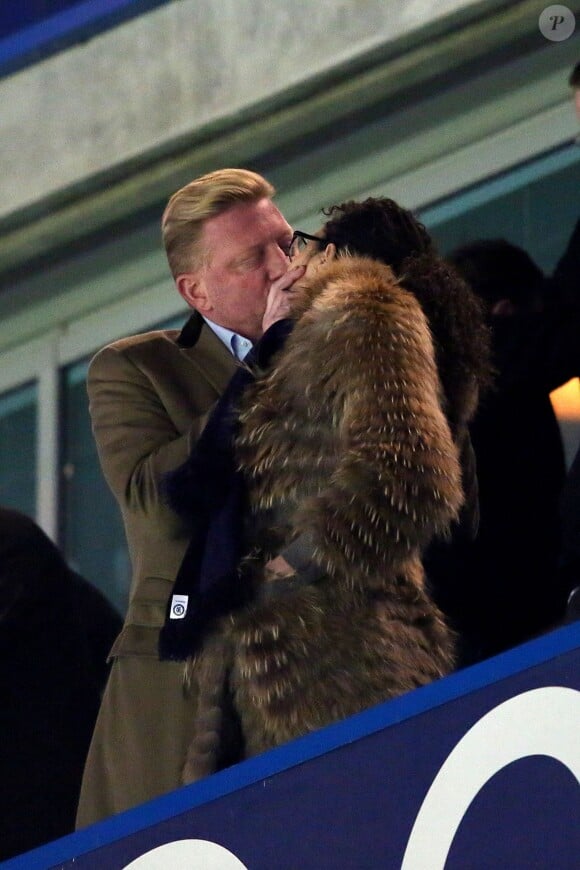Boris Becker et sa femme Lilly Kerssenberg assistent au match de Ligue des Champions PSG-Chelsea au stade Stamford Bridge à Londres, le 8 avril 2014. 