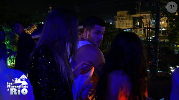 Romain décide de rompre avec Kim qui est trop jalouse - "Les Marseillais à Rio", épisode du 9 avril 2014 diffusé sur W9.