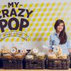 Exclusif - Nathalie Nguyen, finaliste de l'émission "Masterchef 2" pose dans sa boutique "My crazy pop" à Paris le 3 avril 2014.