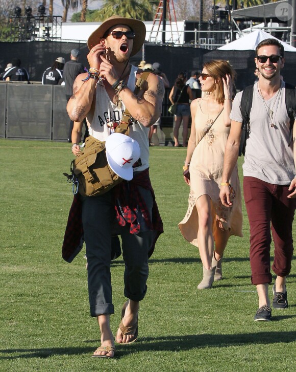 Kellan Lutz, Ashley Greene, Paul Khoury lors du 1er jour du Festival de Coachella à Indio, le 11 avril 2014.