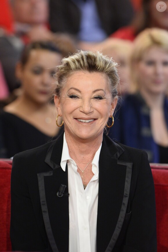 Sheila - Enregistrement de l'émission "Vivement Dimanche" à Paris le 12 décembre 2013.