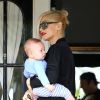 Gwen Stefani et son neveu, à Los Angeles, le 13 avril 2014.