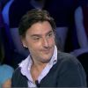 Yvan Attal, invité sur le plateau d'On n'est pas couché, sur France 2, le samedi 19 avril 2014.