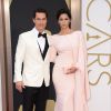 Matthew McConaughey et sa femme Camila Alves aux Oscars à Hollywood, Los Angeles, le 2 mars 2014.