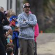 Kevin Federline (ex-mari de Britney Spears) assiste au match de football de son fils Sean Preston à Los Angeles, le 16 novembre 2013.
