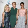 La princesse Charlene de Monaco, entourée de Reese Witherspoon et Angie Harmon, a reçu le 29 avril 2014 à Los Angeles le Champion of Children Award récompensant son engagement en faveur de l'enfance. La cérémonie a eu lieu au cours du 26e Déjeuner de printemps de l'association The Colleagues, au Beverly Wilshire Hotel.