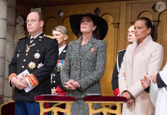 La princesse Caroline de Hanovre, le prince Albert II et la princesse Stéphanie de Monaco - Fête nationale, le 19 novembre 2013.