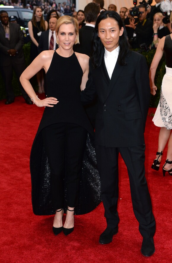 Kristen Wiig et Alexander Wang assistent au MET Gala au Metropolitan Museum of Art. New York, le 5 mai 2014.