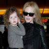Nicole Kidman et sa fille Faith à Los Angeles, le 26 mars 2014.
