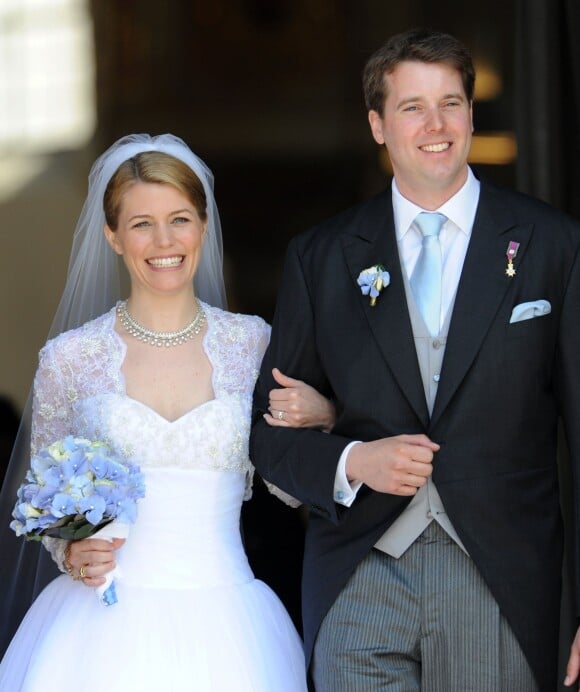 Le prince Hubertus de Saxe-Cobourg et Gotha et la princesse Kelly lors de leur mariage, célébré le 23 mai 2009 à Cobourg et suivi d'une réception au château Callenberg. Le couple a accueilli le 30 avril 2014 son premier enfant, une petite fille prénommée Katharina.