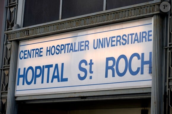 Vue de l'hôpital St Roch, à Nice, où Hélène Pastor et son chauffeur ont été admis après avoir été mortellement blessés par un tireur le 7 mai 2014 après une visite à Gildo Pastor à l'hôpital L'Archet