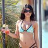 La star de télé-réalité Jasmin Walia profite d'une journée ensoleillée à Tenerife, en Espagne. Le 7 mai 2014.