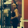 Jessica Ennis-Hill pose avec son baby-bump, le 8 mai 2014