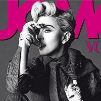 Madonna provocante et érotique : Seins nus pour L'Uomo Vogue